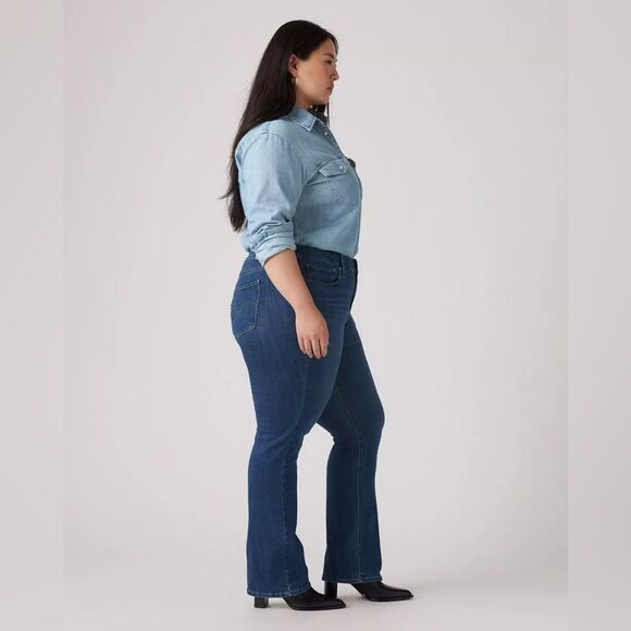 Levi's 515 Bootcut Jeans - Picture 5 of 8